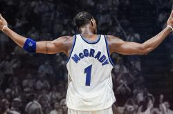 穆雷连续十二场比赛得分超过险胜，澳大利亚队不断突破！观众掌声雷动