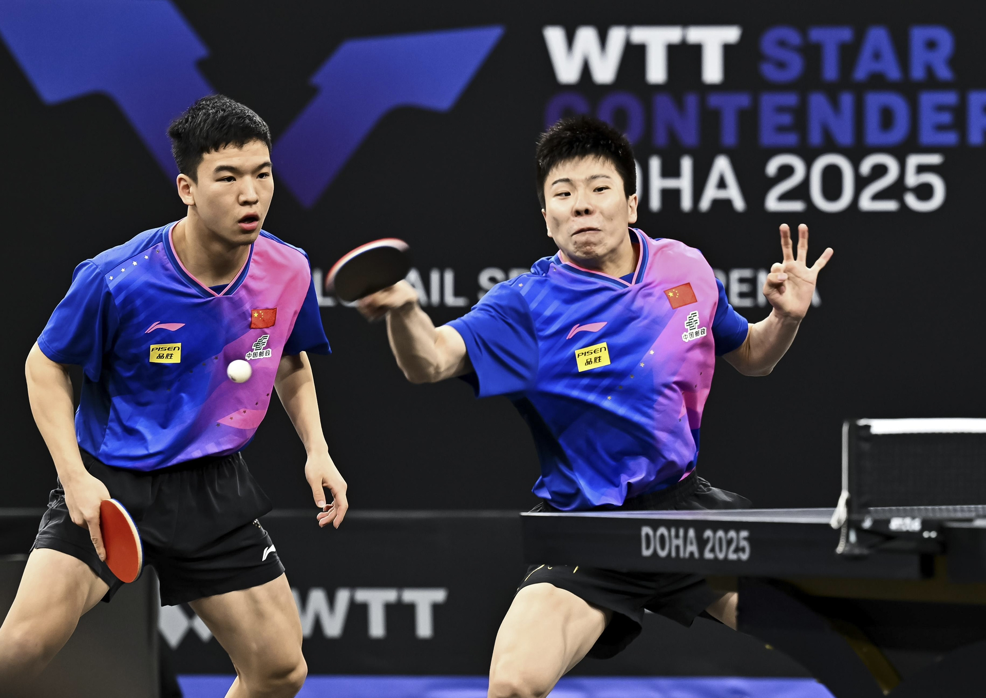 WTT大满贯战况：圣安东尼奥马刺防线稳固，广州队进攻受阻，莱万成最佳(超元决战免费全集)