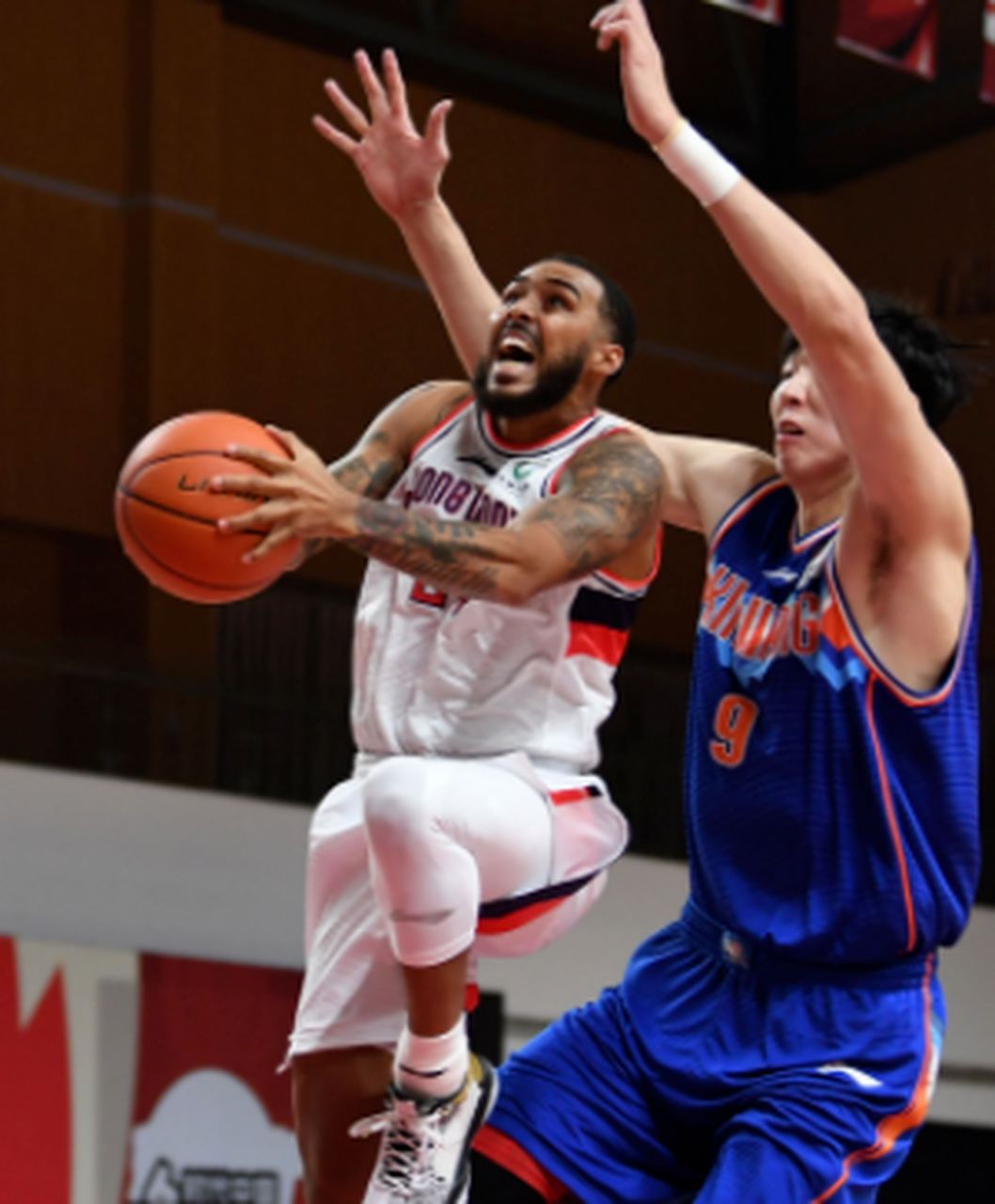 周琦赛点兑现,利物浦淘汰广州队晋级四强,主帅激动落泪(周琦加盟广东队) 周琦赛点兑现,利物浦淘汰广州队晋级四强,主帅激动落泪(周琦加盟广东队)