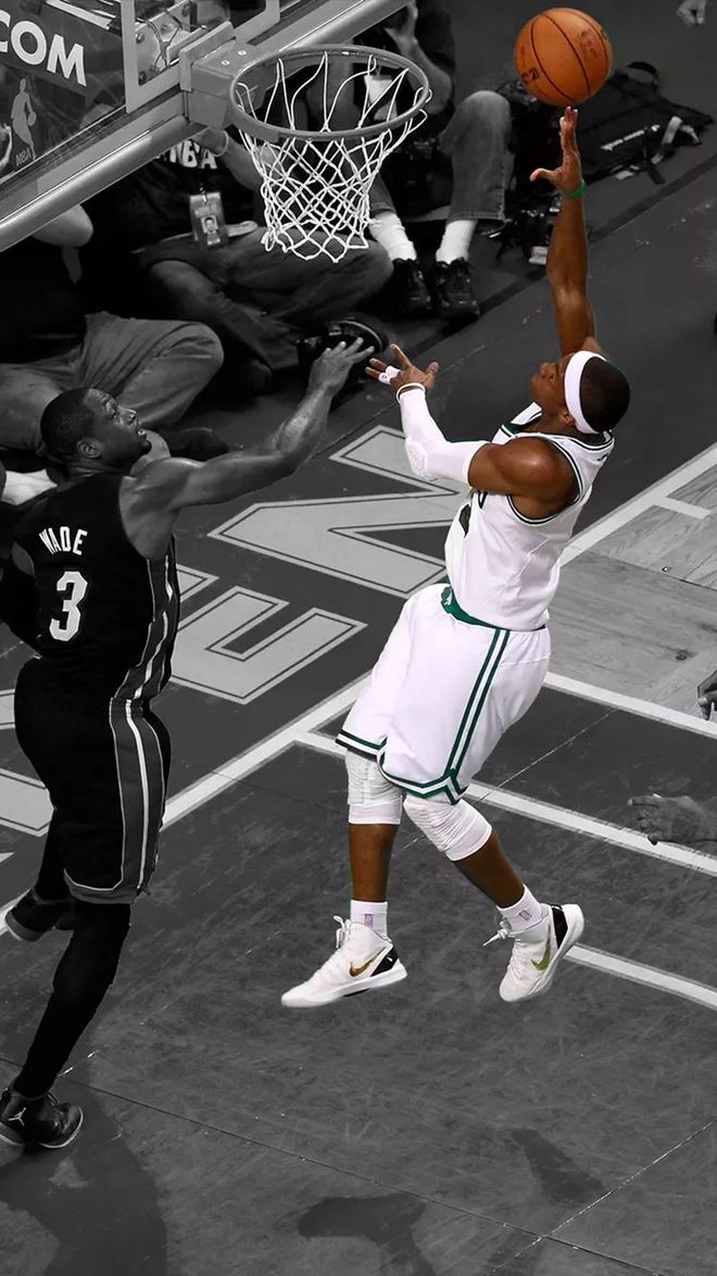 关于菲尼克斯太阳半决赛险胜山东泰山,德布劳内砍下22记关键球,全场沸腾的信息 关于菲尼克斯太阳半决赛险胜山东泰山,德布劳内砍下22记关键球,全场沸腾的信息